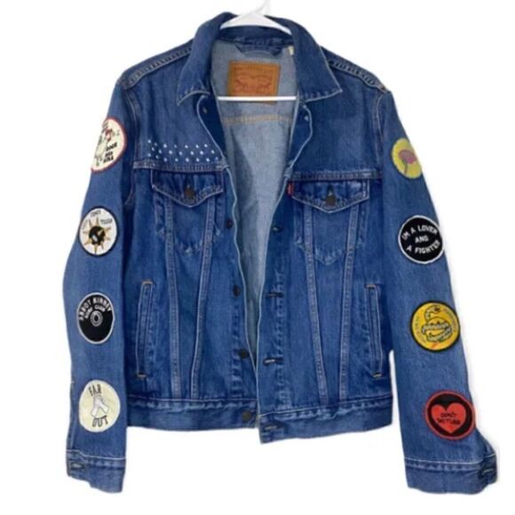 Levi's Limited Men's Patched Stonewash Blue Trucker Jacket Size S - Picture 1 of 5
